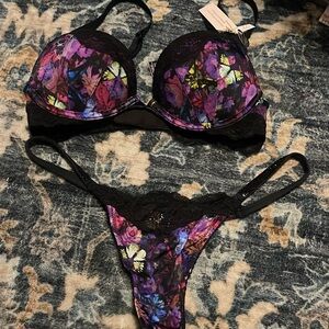 - Victoria secret bling strap panty and bra set